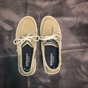 Sperrys!
